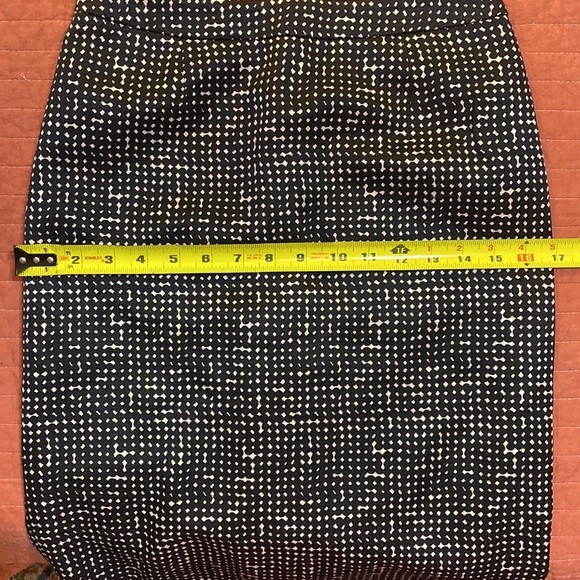 TORY BURCH pencil skirt - Picture 9 of 9